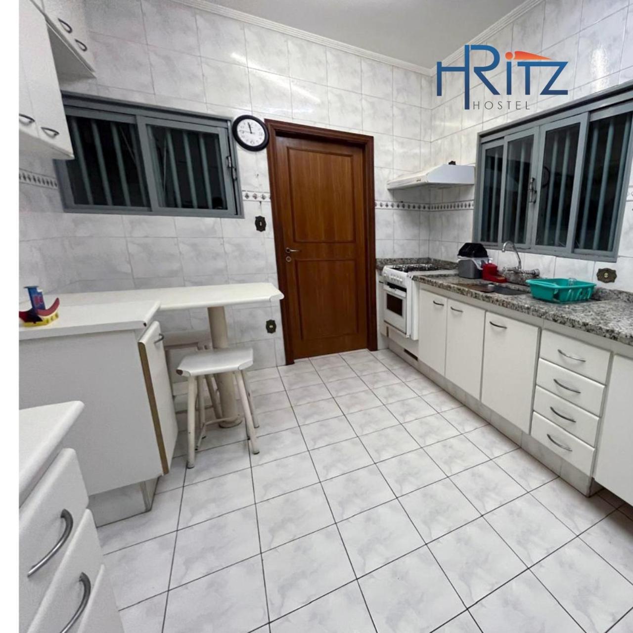 Ritz Hostel Арасатуба Екстер'єр фото
