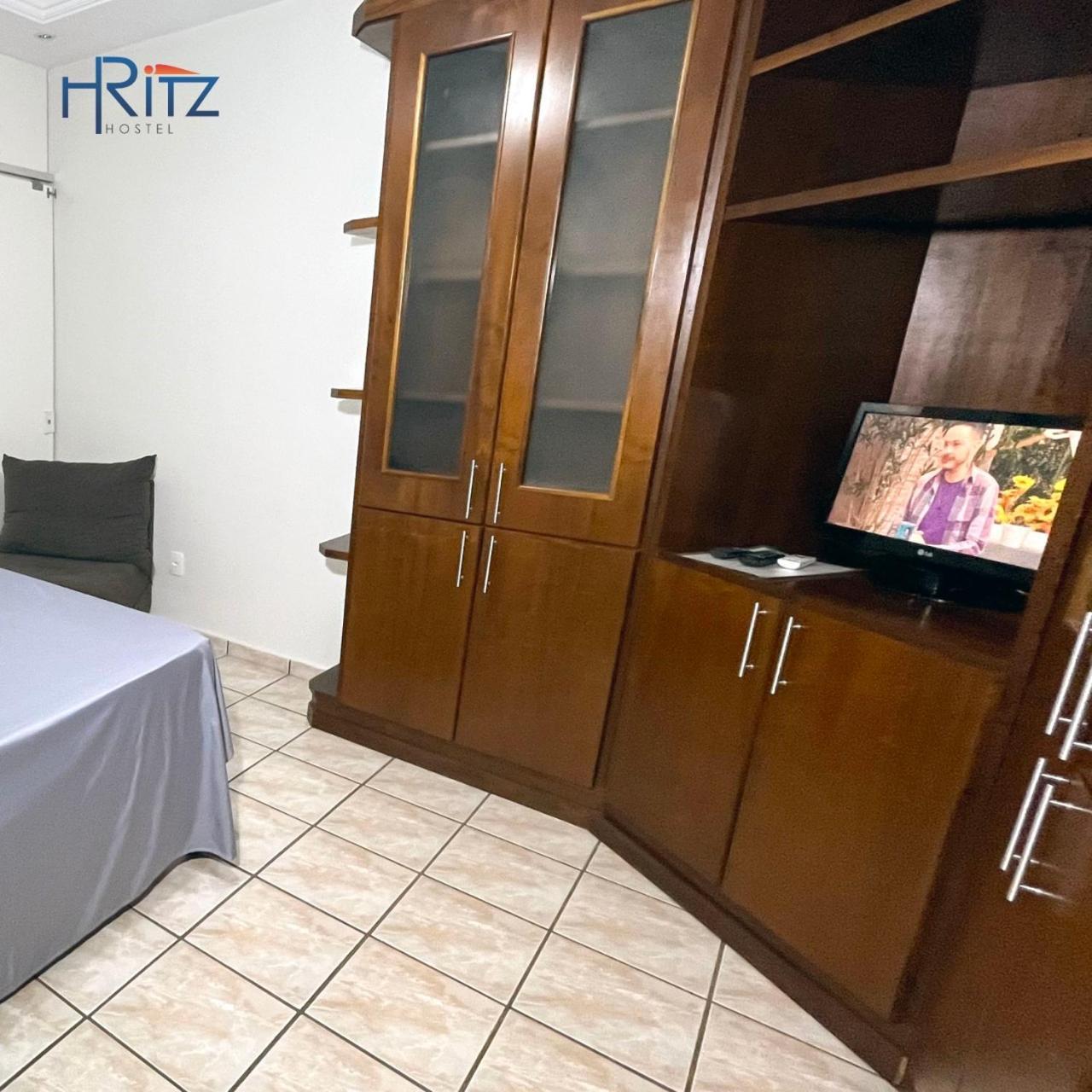 Ritz Hostel Арасатуба Екстер'єр фото